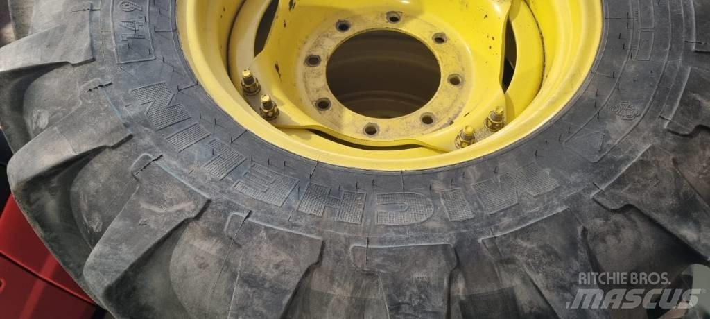 Michelin 14.9R24 Reifen
