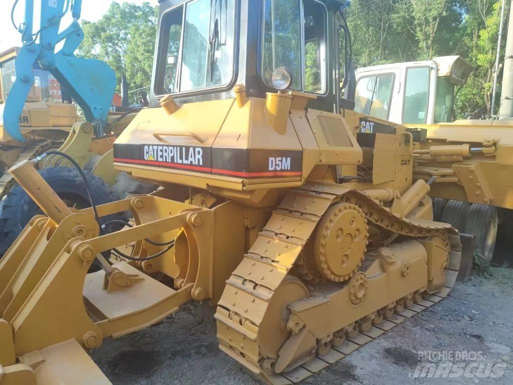 CAT D 5 M Bulldozer