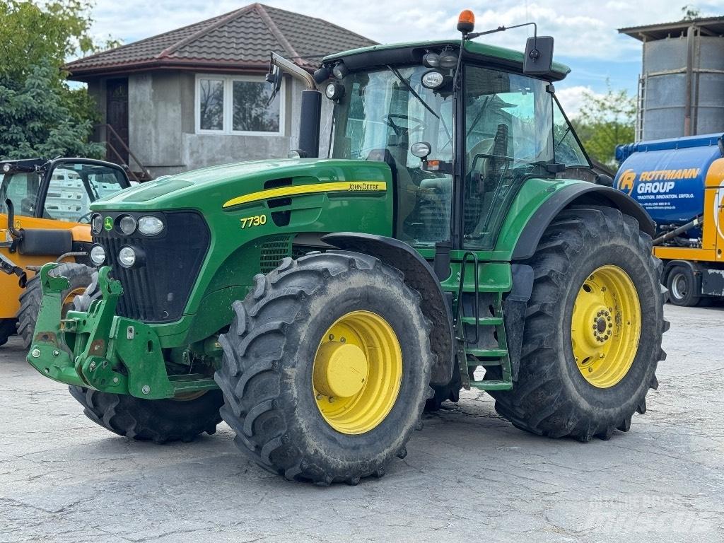 John Deere 7730 AQ Traktoren