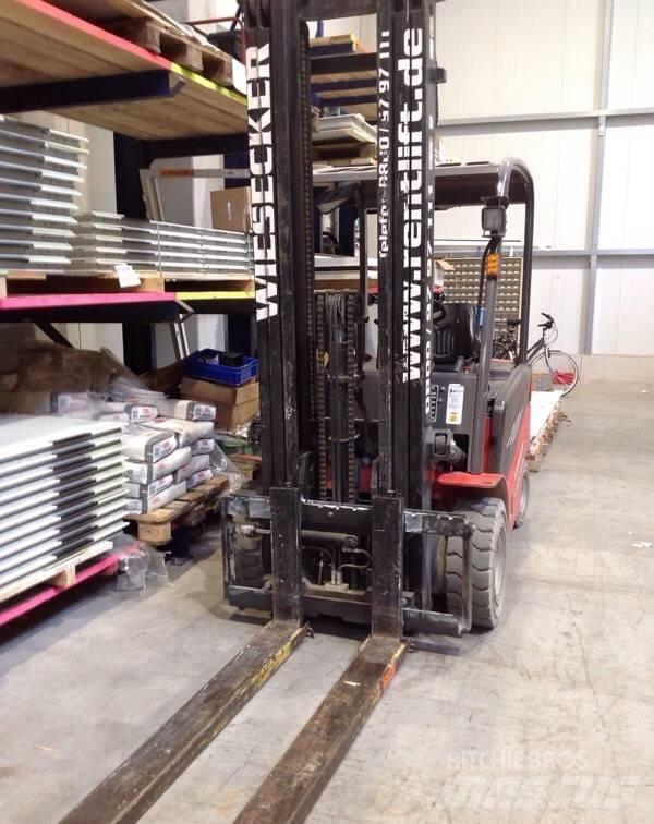 Manitou ME 430 AC Elektrostapler