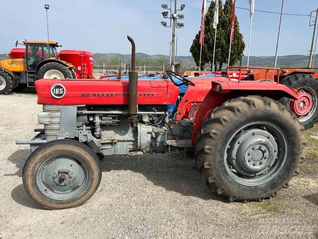 Massey Ferguson 165 Traktoren