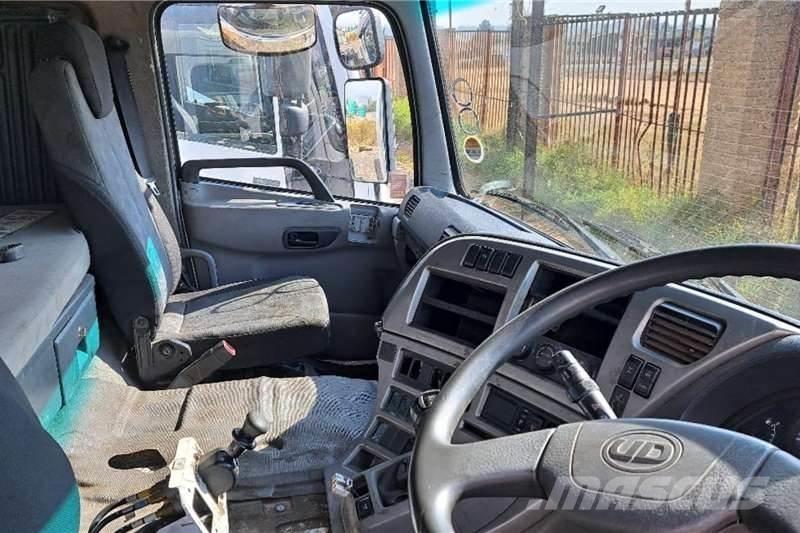 UD GW 26-450 Andere Fahrzeuge