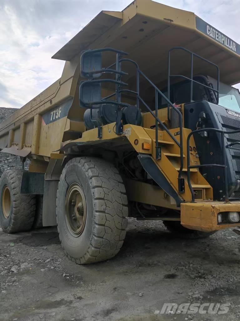CAT 773 F Raupenbagger
