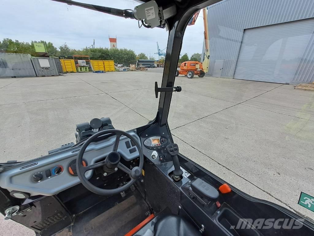 Bobcat L28 Teleskop-Radlader