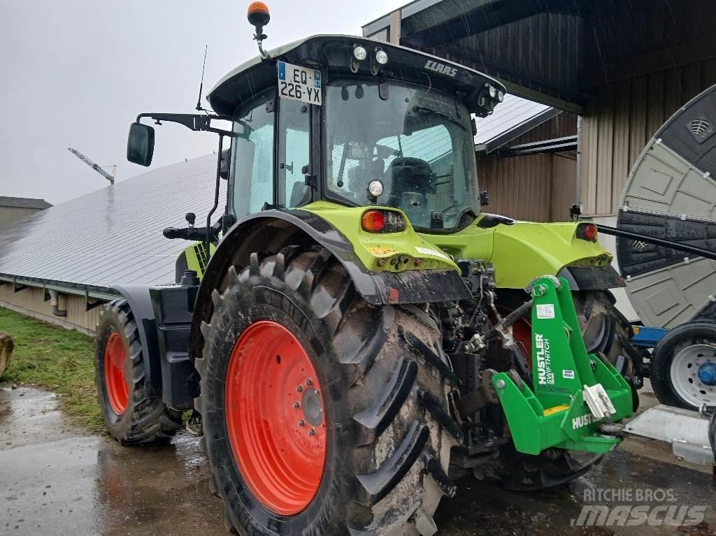 CLAAS ARION 630 Traktoren