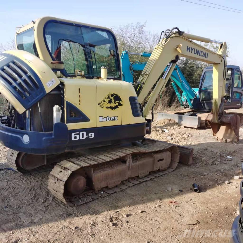 Hyundai R60-9 Minibagger < 7t