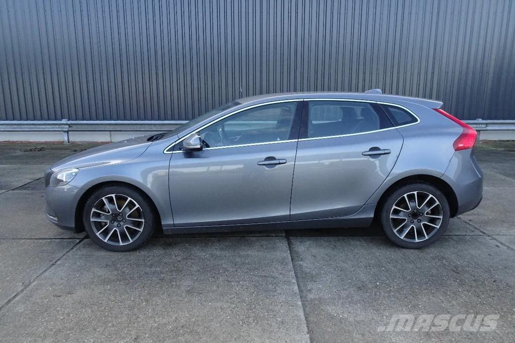 Volvo V40 . PKWs