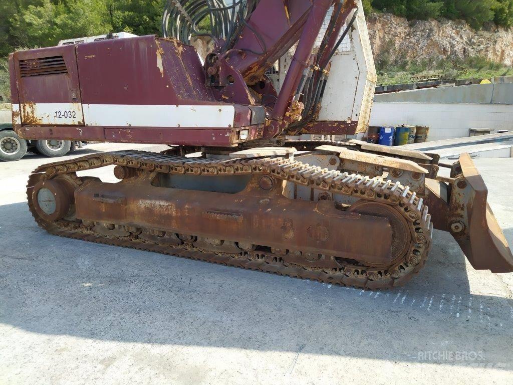 Liebherr 932T Raupenbagger