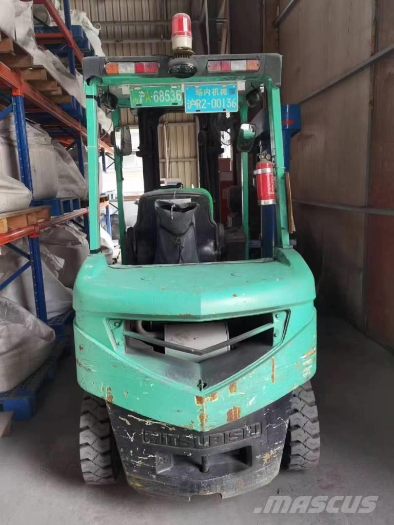 Mitsubishi FD 25 Dieselstapler