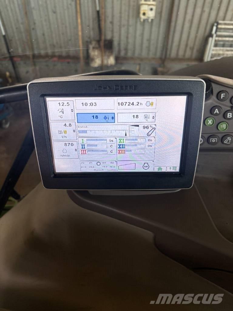 John Deere 6170 R Traktoren