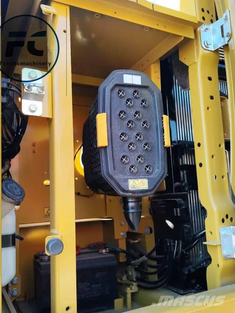 CAT 323 Raupenbagger