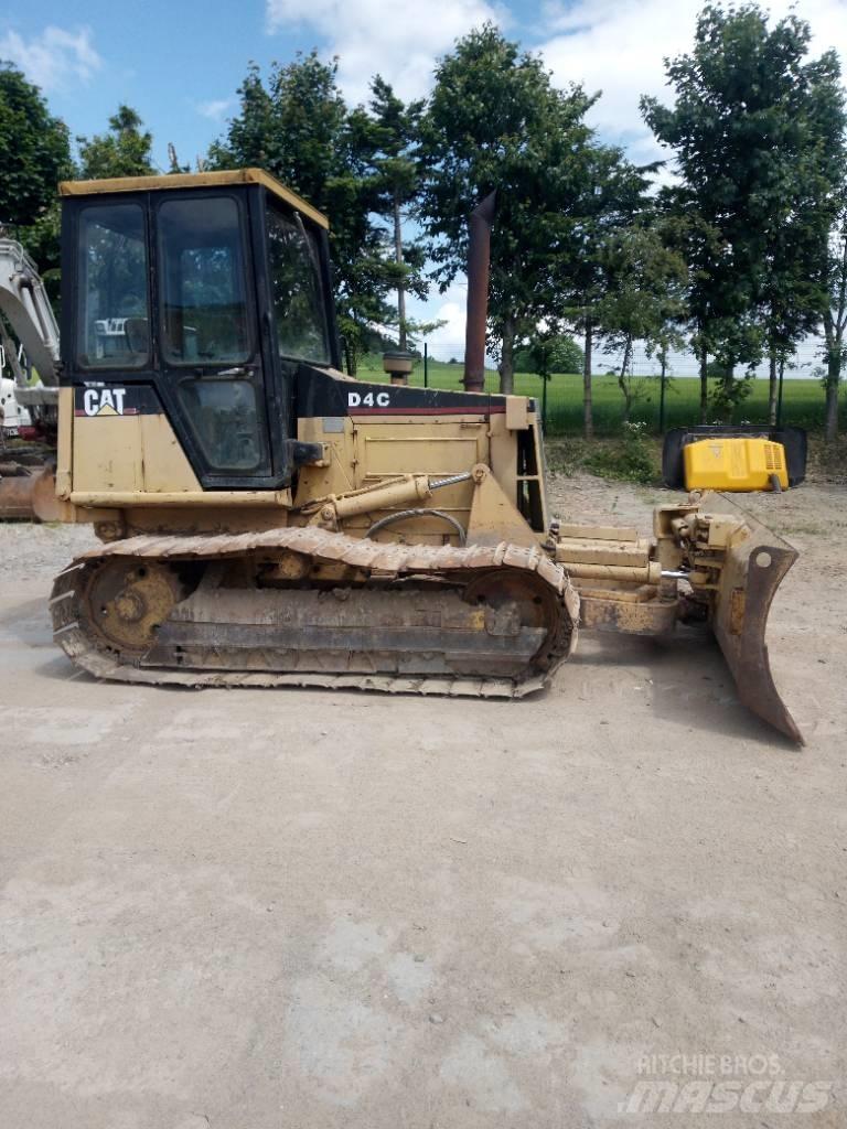 CAT D 4 C Bulldozer