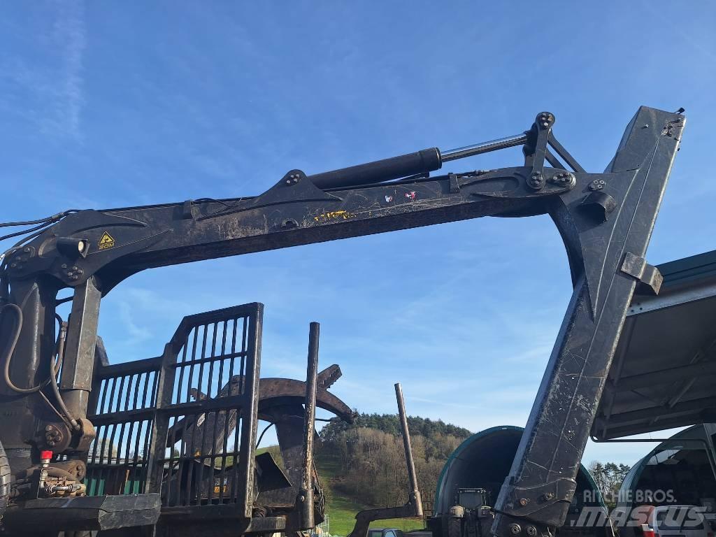 Ritter 220-8R Forwarder