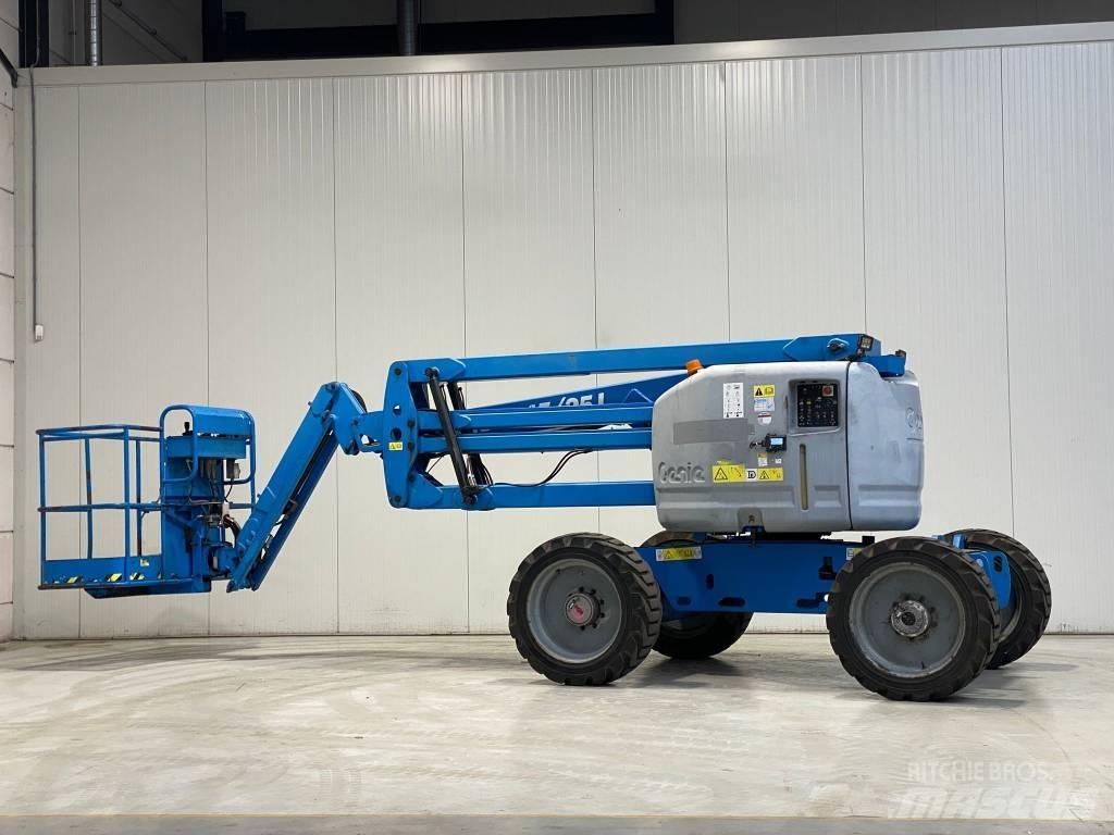 Genie Z 45/25 J RT Gelenkteleskoparbeitsbühnen