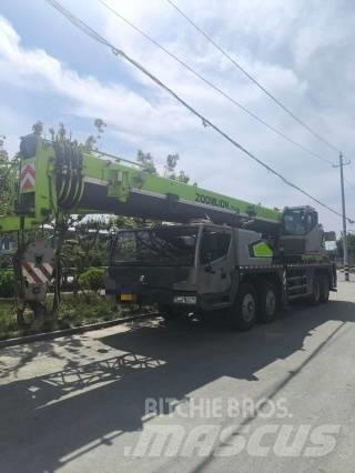Zoomlion ZTC 700 All-Terrain-Krane