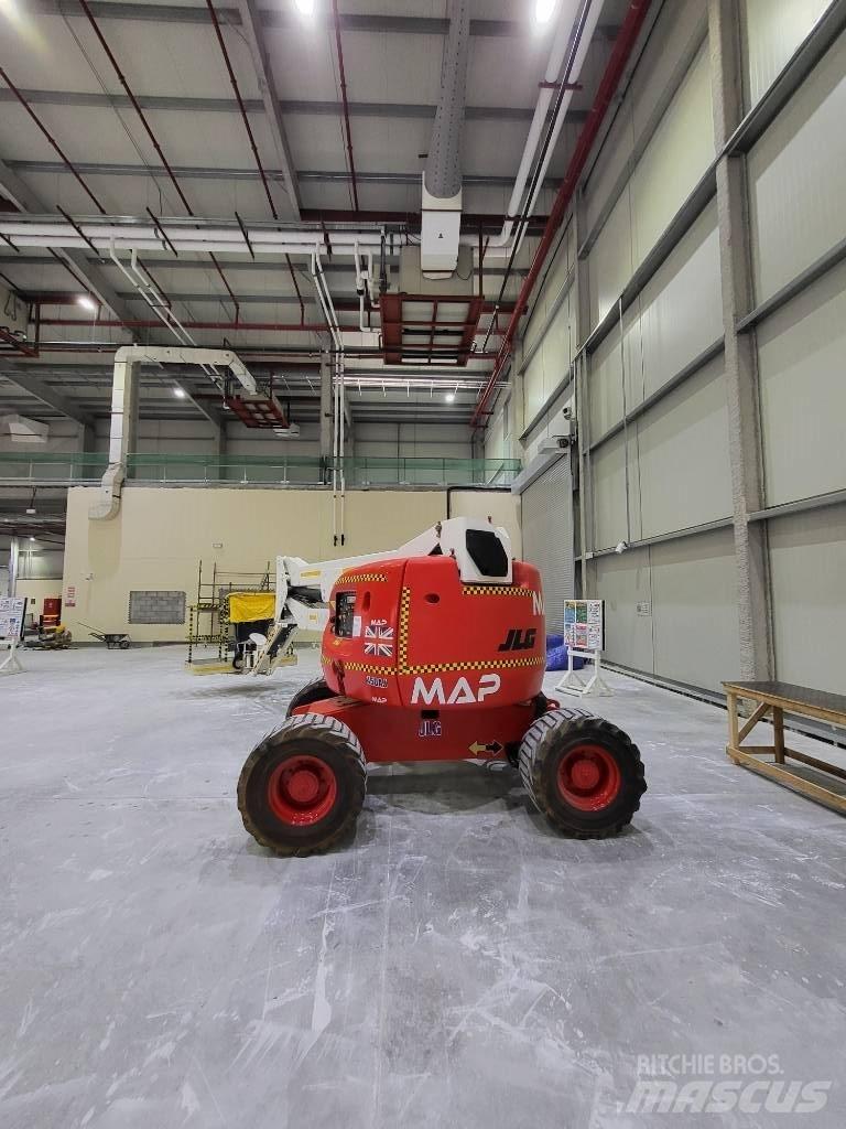 JLG 450AJ Gelenkteleskoparbeitsbühnen