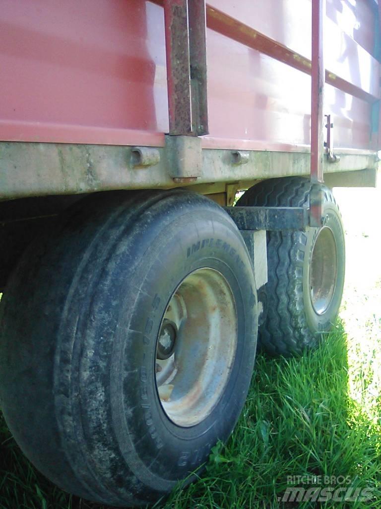 Tuhti 90 Futtermischwagen