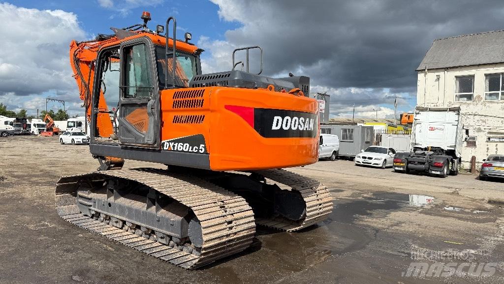 Doosan DX160LC-5 Raupenbagger