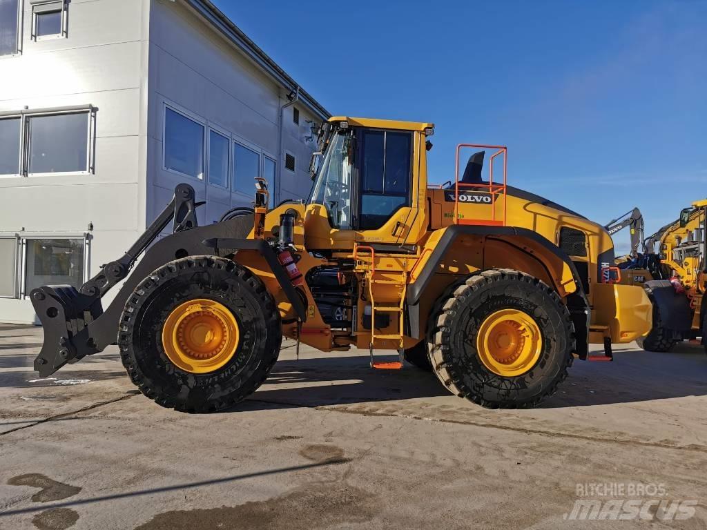 Volvo L220H Radlader