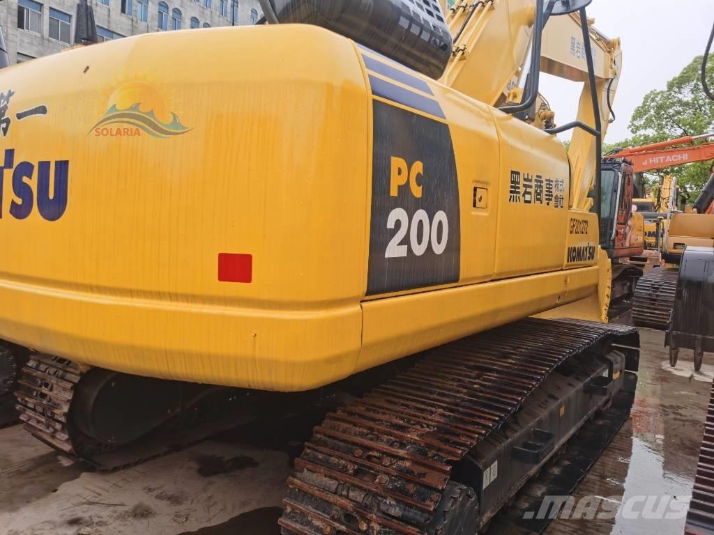 Komatsu PC 200-8 Raupenbagger