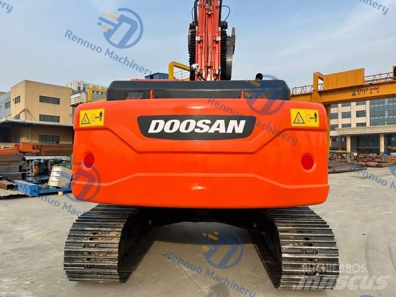Doosan DX 225 LC-9C Raupenbagger