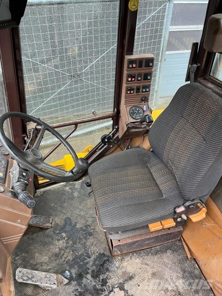 Hydrema 910 Dumper - Knickgelenk