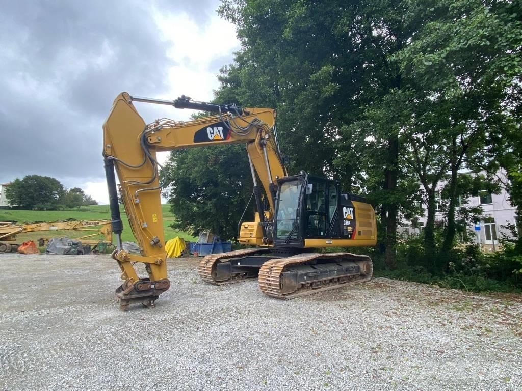 CAT 326 F Raupenbagger