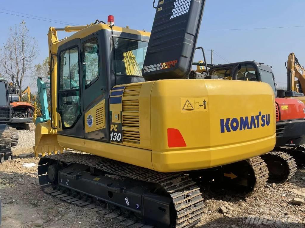 Komatsu PC 130-8 Midibagger  7t - 12t