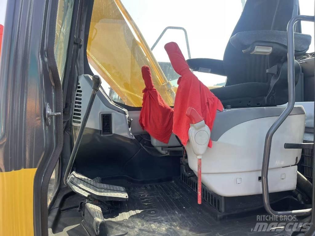 Komatsu PC 130-8 Midibagger  7t - 12t