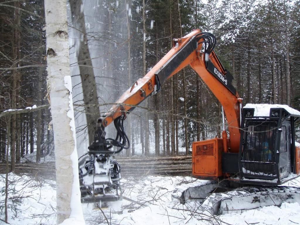 Hitachi EX110M-5 Harvester
