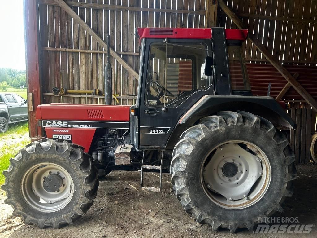 CASE 844 XL Traktoren