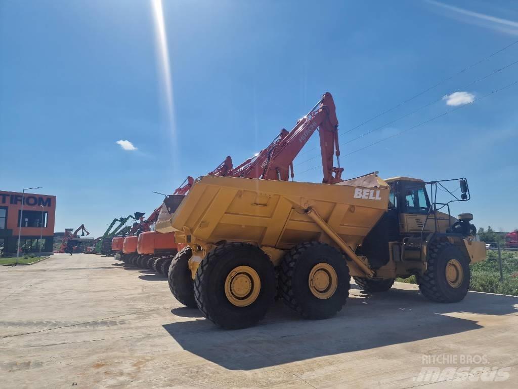 Bell B35D 6x6 Dumper - Knickgelenk
