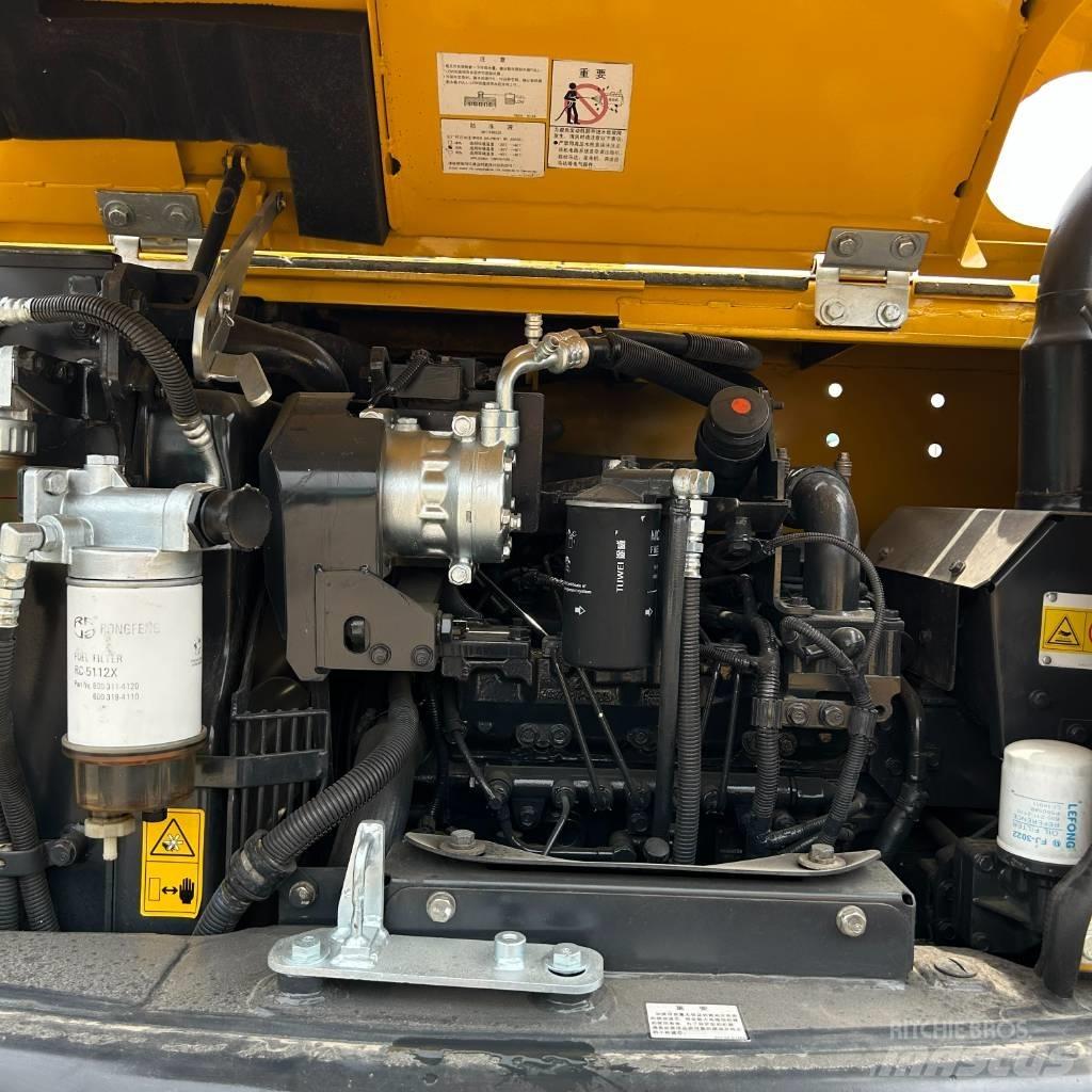 Komatsu 60-8 Raupenbagger
