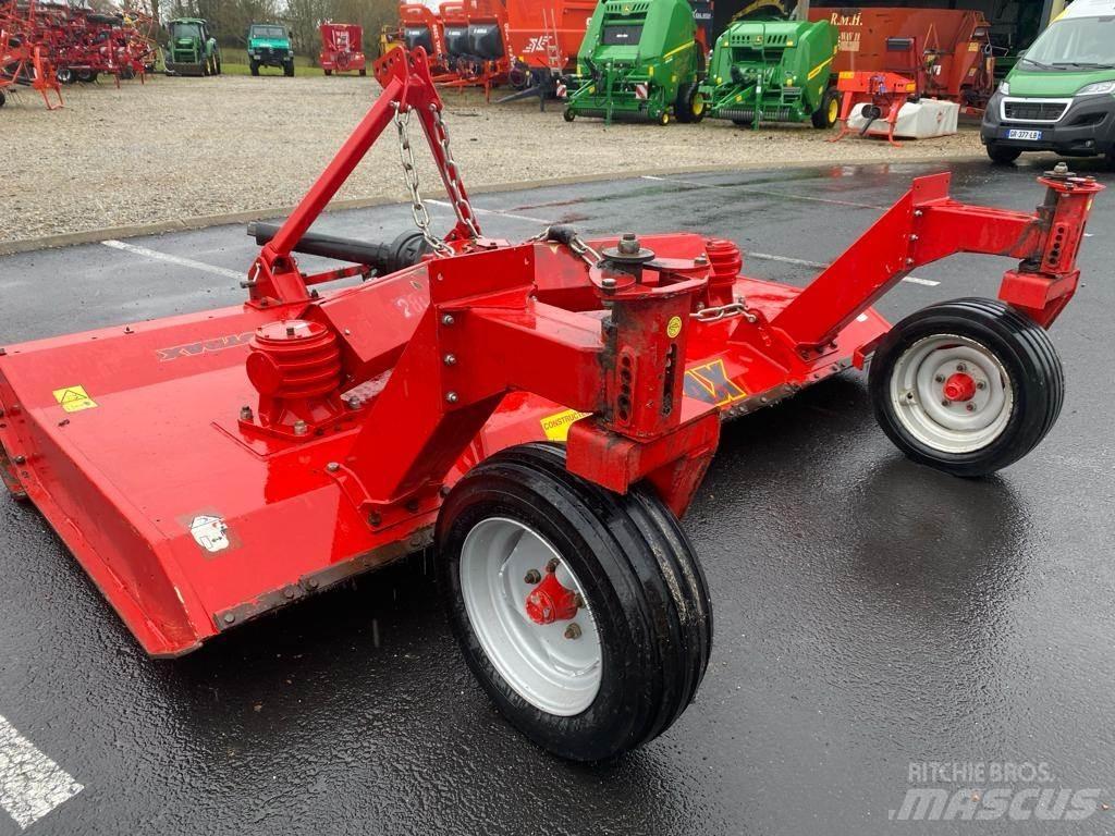 Gyrax 2800 HD Pulverisierer