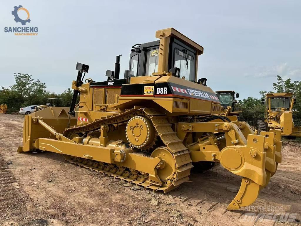 CAT D 8 R Bulldozer
