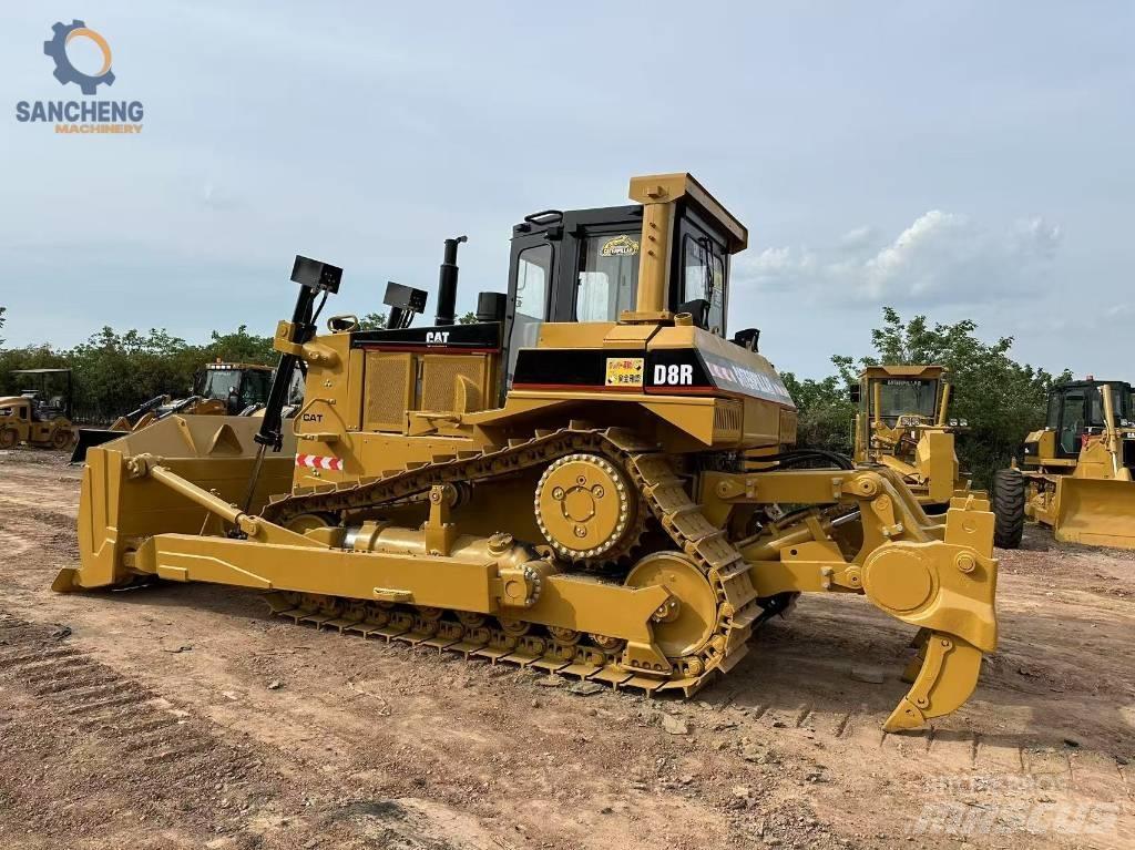 CAT D 8 R Bulldozer