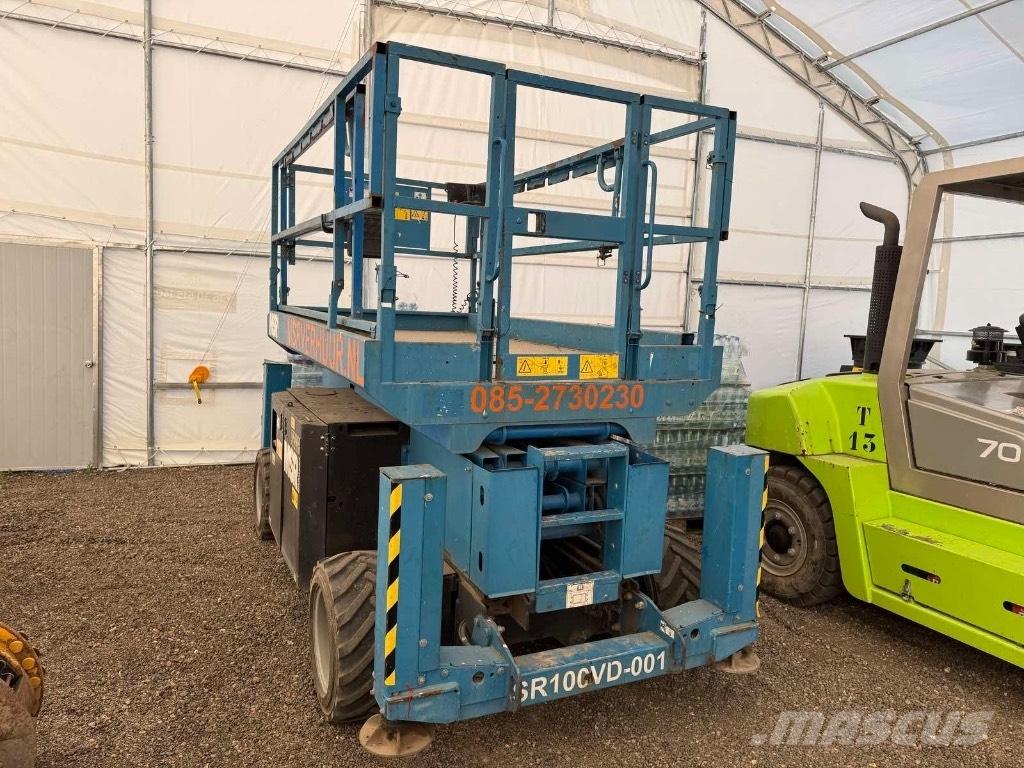 Genie GS 2669 RT Scheren-Arbeitsbühnen