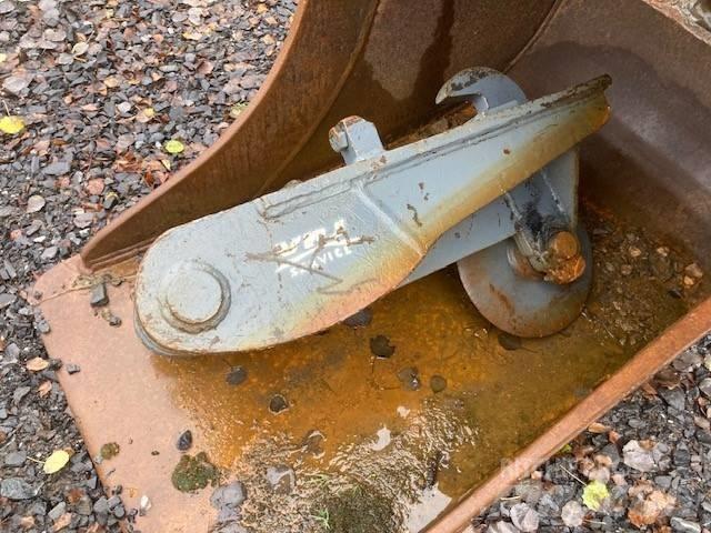  Asfalttileikkuri Asphalt-Splitmaschinen