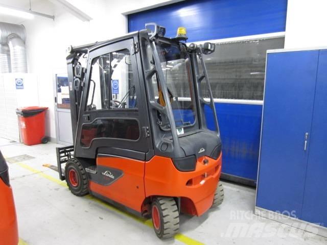 Linde E25 Elektrostapler