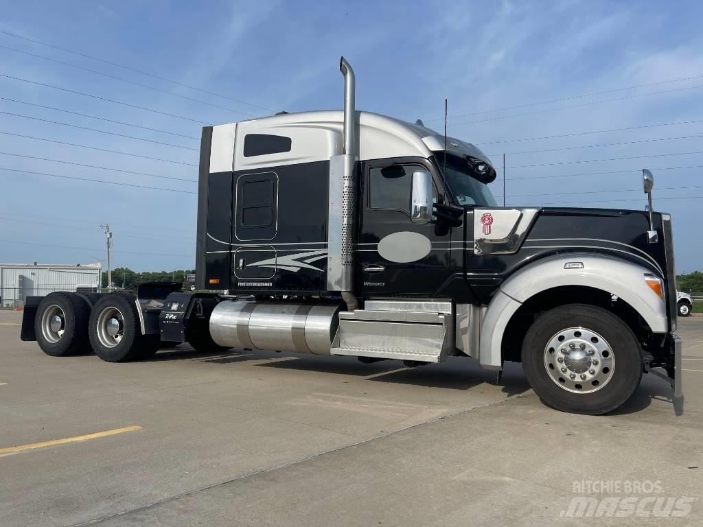 Kenworth W 990 Sattelzugmaschinen