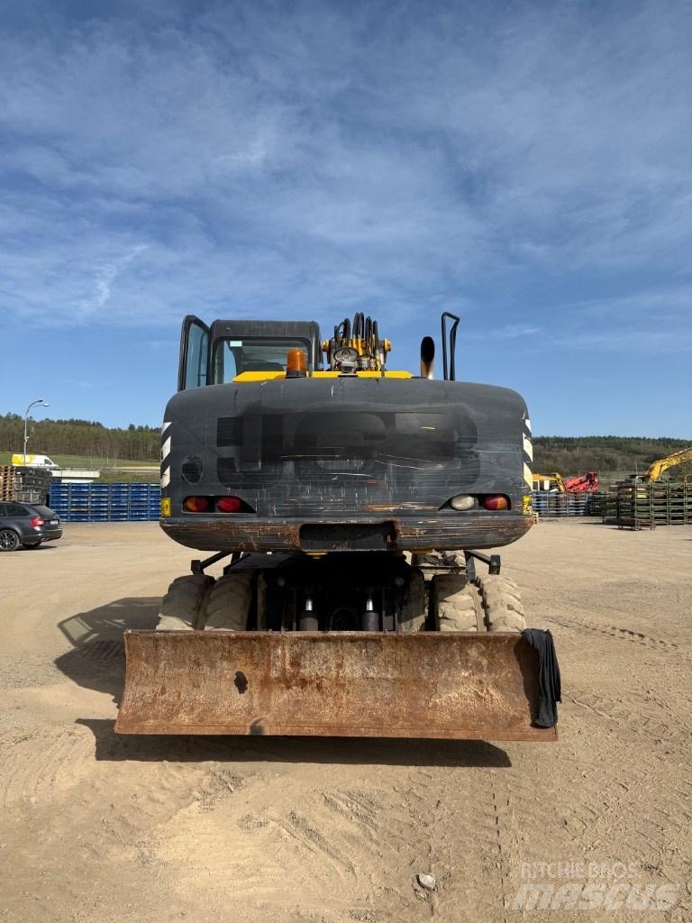 JCB JS 145 W Mobilbagger