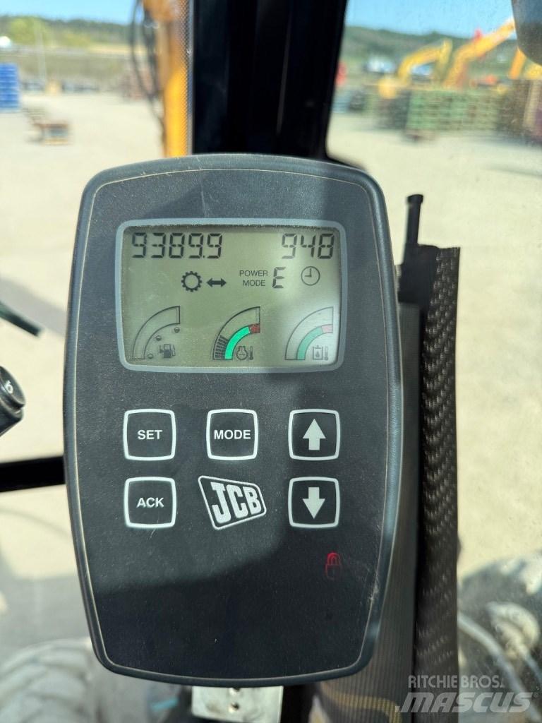 JCB JS 145 W Mobilbagger