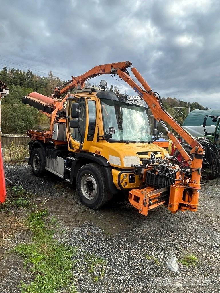 Unimog U427 Kommunal-Sonderfahrzeuge