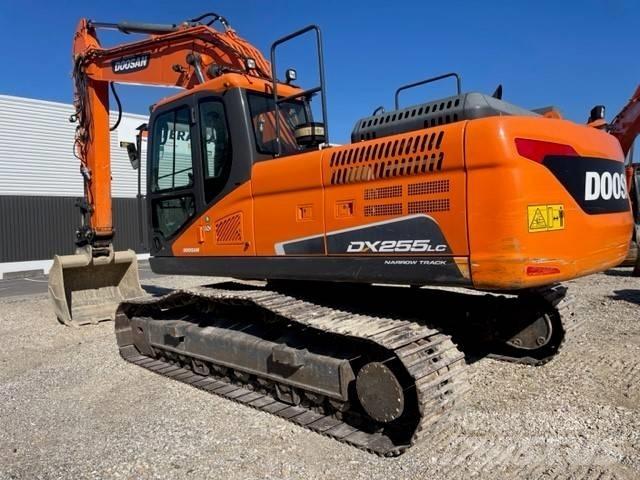 Doosan DX255LC-5 Raupenbagger
