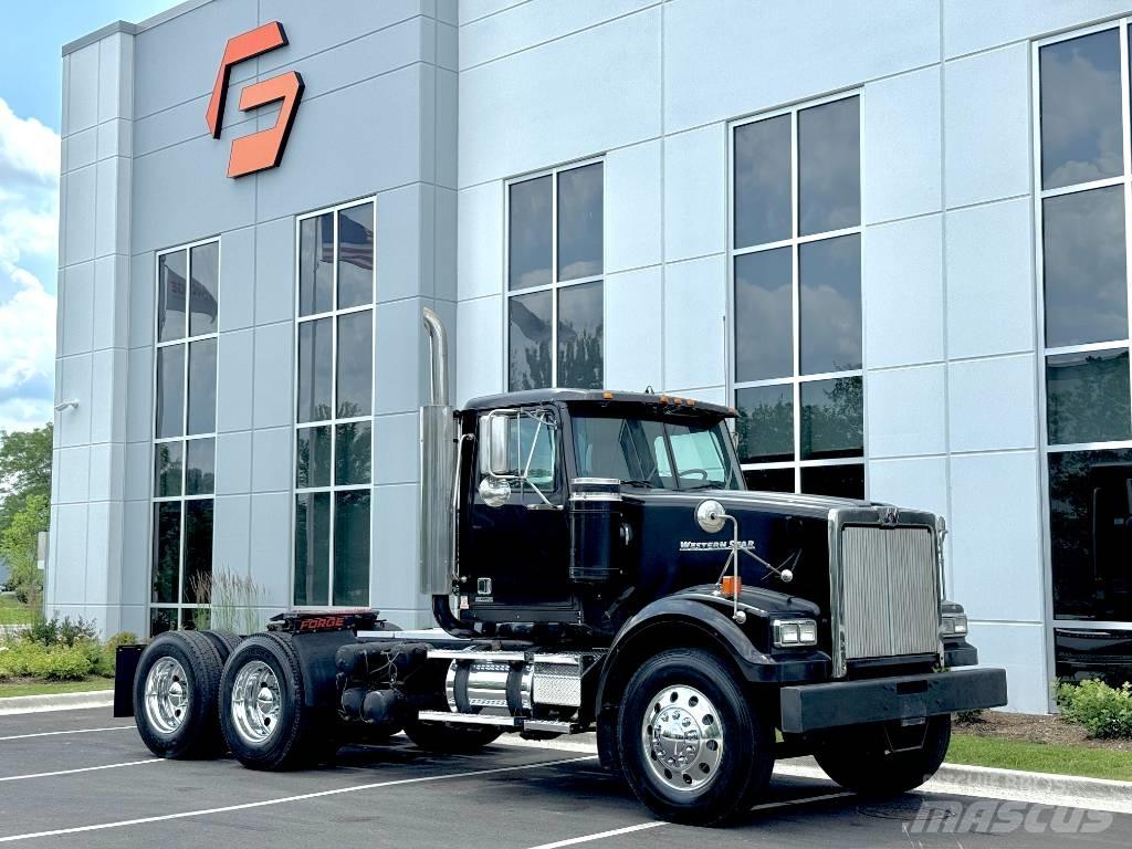 Western Star 4900 SF Sattelzugmaschinen