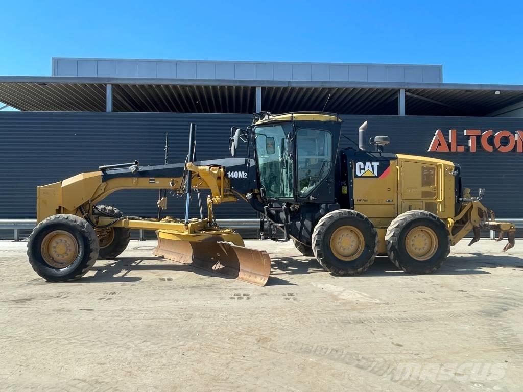 CAT 140 M2 Grader