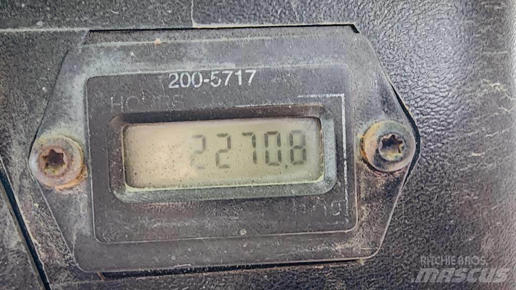 CAT 257 B Kompaktlader