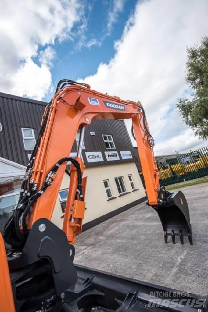Doosan DX 85 R Midibagger  7t - 12t