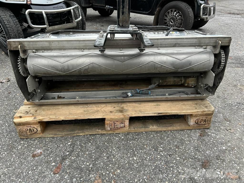 Ventrac SA250 Streuer