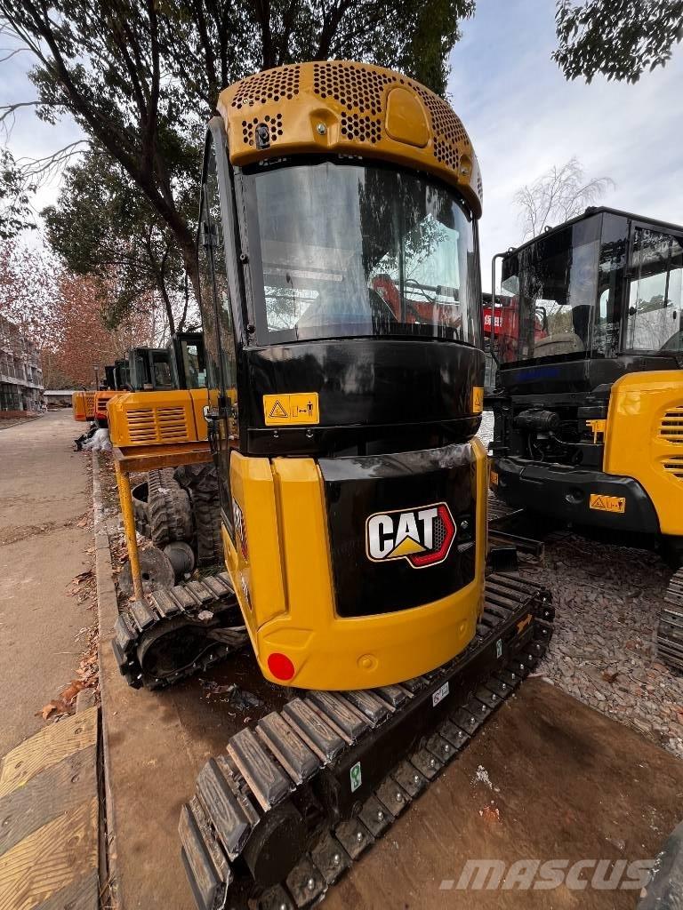 CAT 302 Raupenbagger